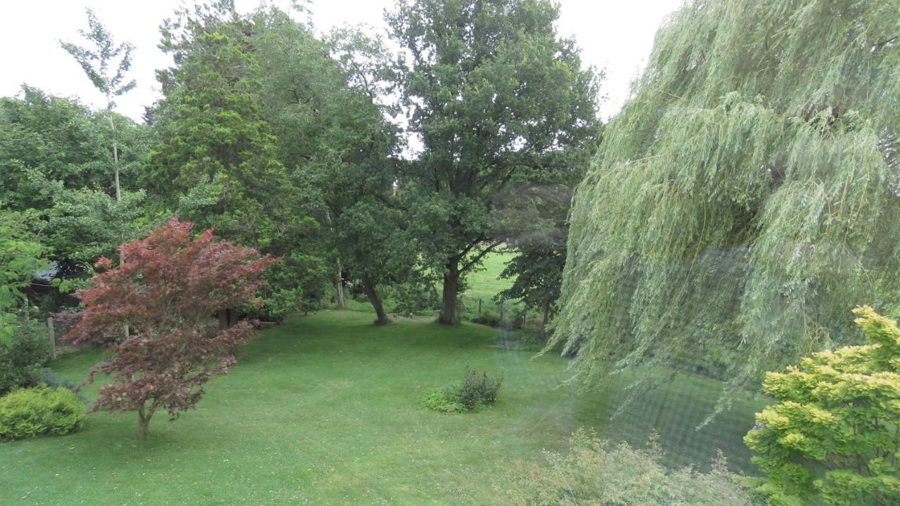 Prince d'Orange Bed&Breakfast Braine-lʼAlleud Exterior foto